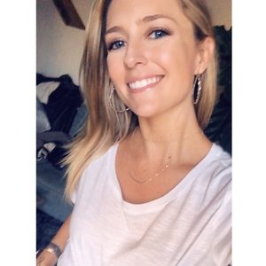 Meet your Posher, Aly